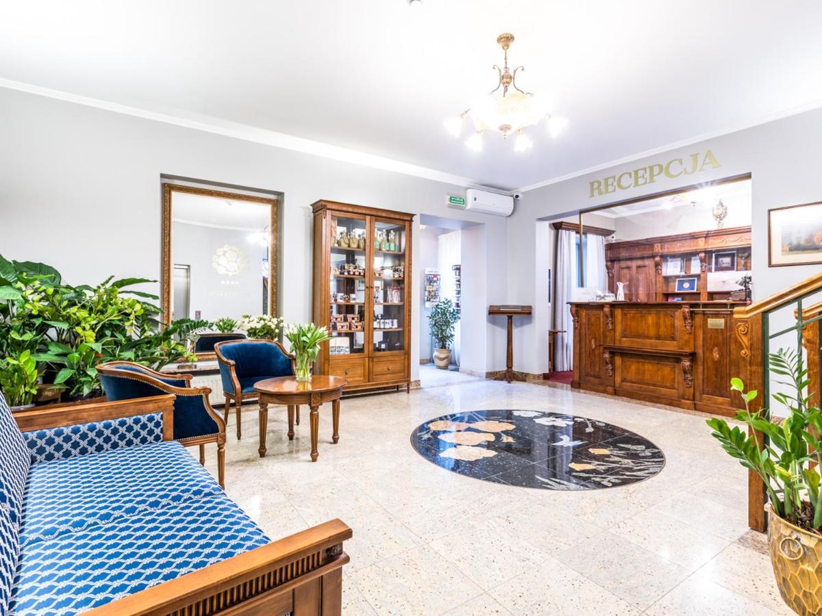 Hotel Pod Zlota Roza Kielce Ngoại thất bức ảnh
