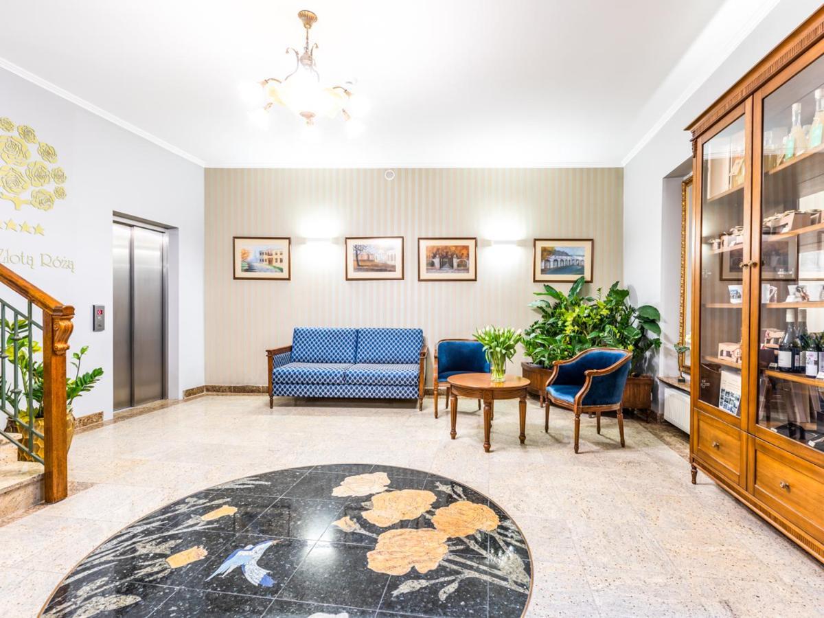 Hotel Pod Zlota Roza Kielce Ngoại thất bức ảnh